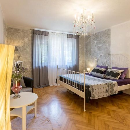 Artistic Chill Art Apartment 2+2.Centar Of Split. Екстериор снимка