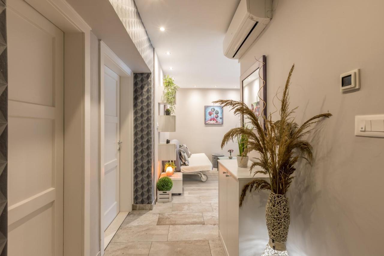 Artistic Chill Art Apartment 2+2.Centar Of Split. Екстериор снимка
