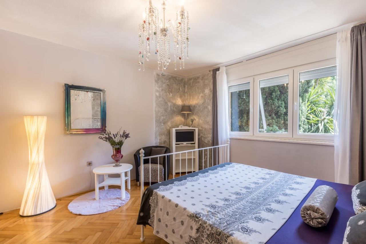 Artistic Chill Art Apartment 2+2.Centar Of Split. Екстериор снимка